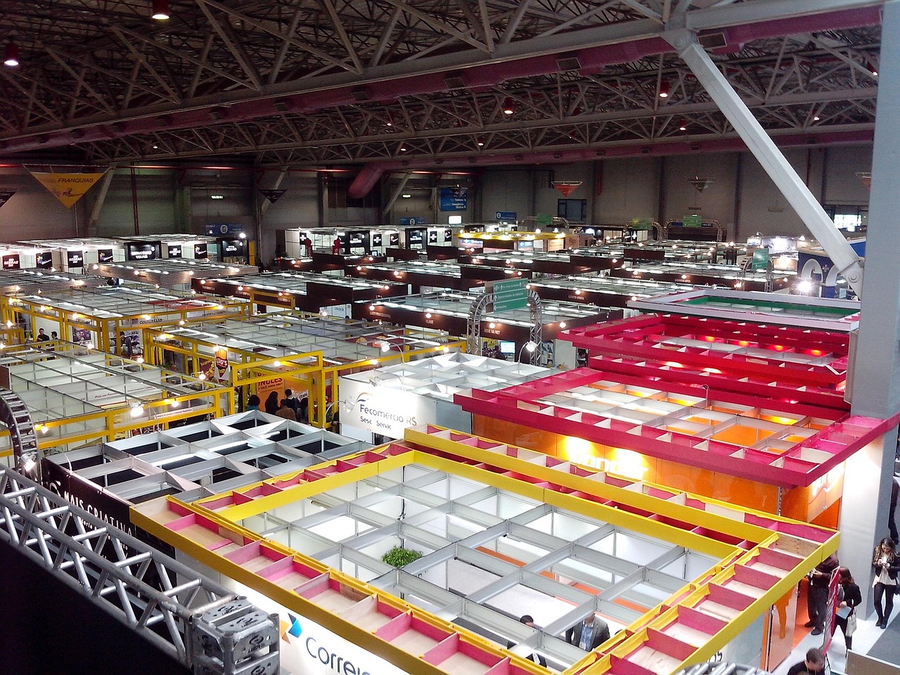 agence conception stands