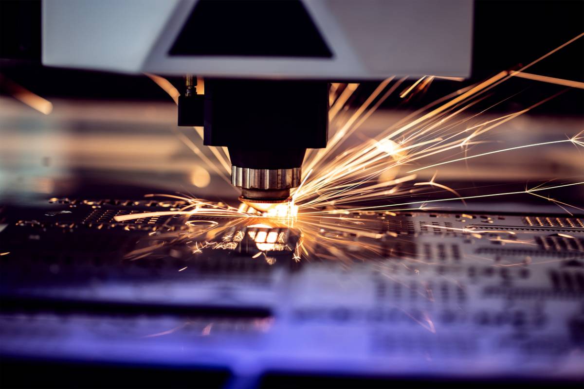 Marquage laser industriel : identification et traçabilité des pièces